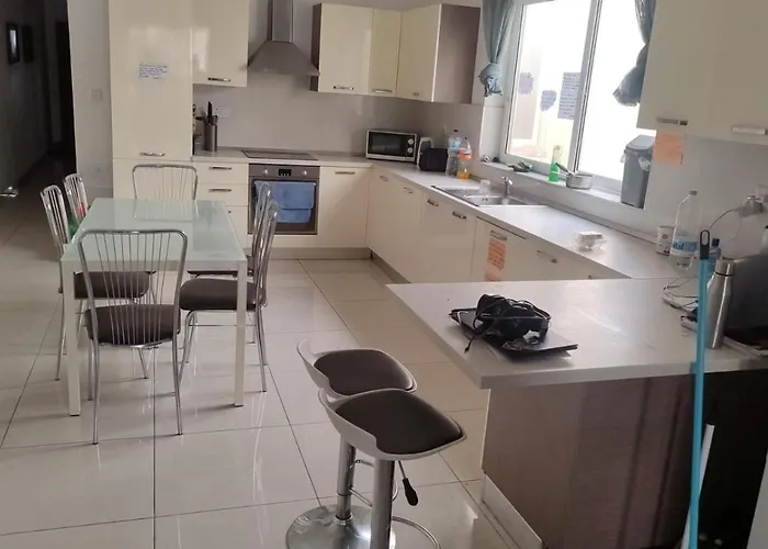 Girls Only Shared #5 Albergue